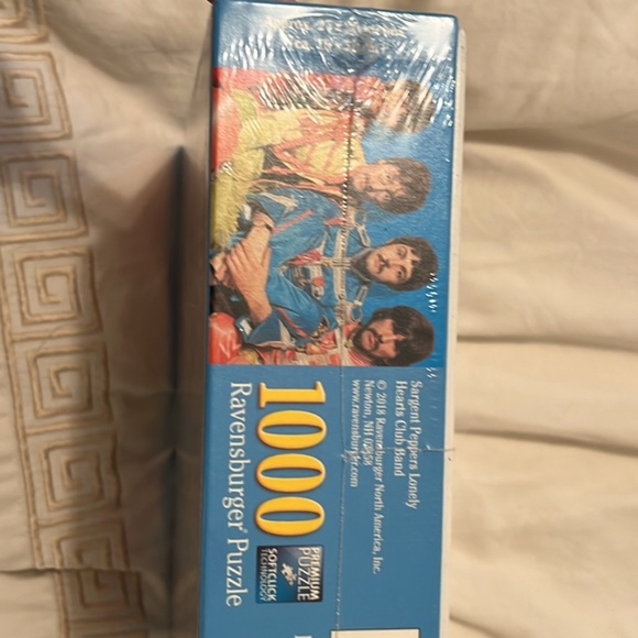 The Beatles 1000 piece puzzle sealed new - Picture 4 of 4